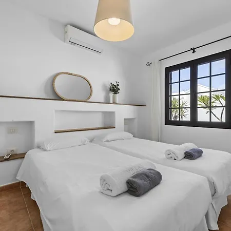 别墅 6 - Vipvipvillas 蒂亚斯